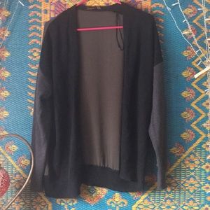 Cardigan with different colors